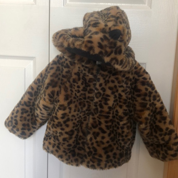 Baby Gap size 2T leopard faux fur jacket - Picture 2 of 2